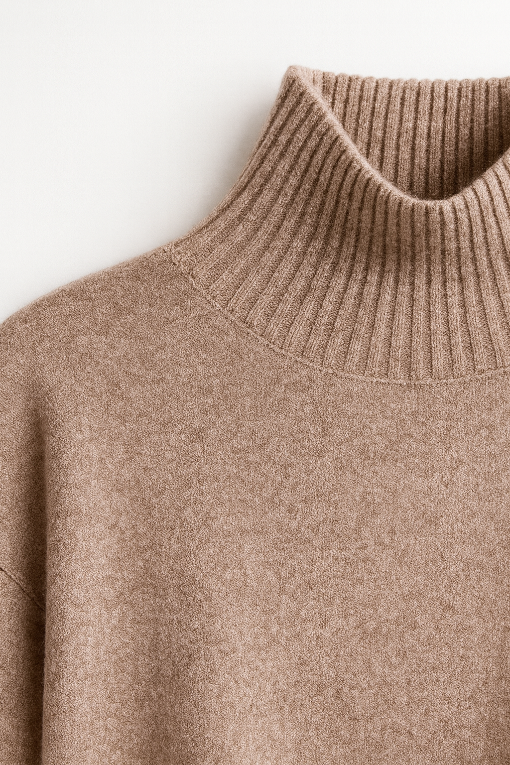 Suéter cuello alto